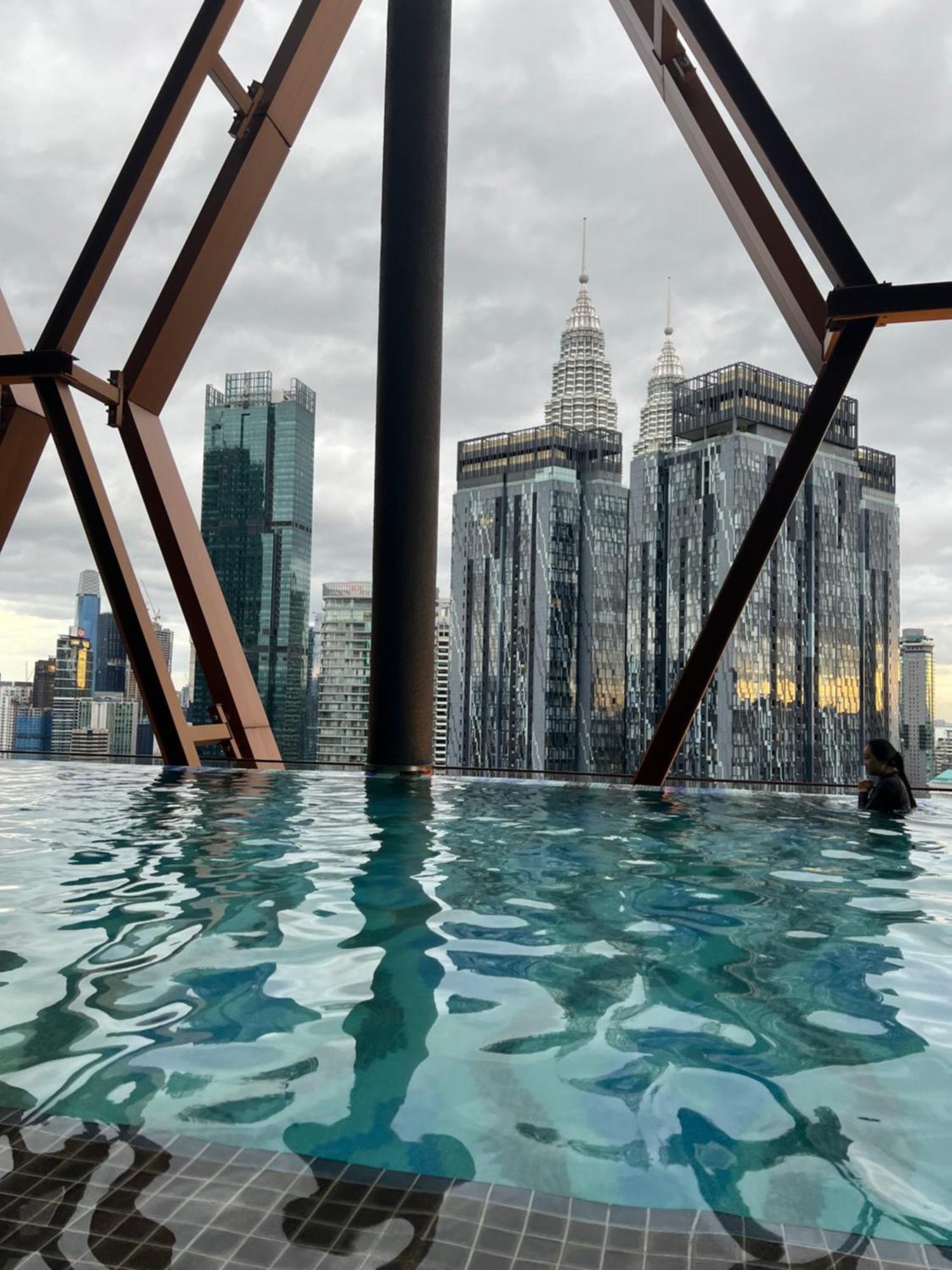 Scarletz Suites Kuala Lumpur By City Center Exterior foto