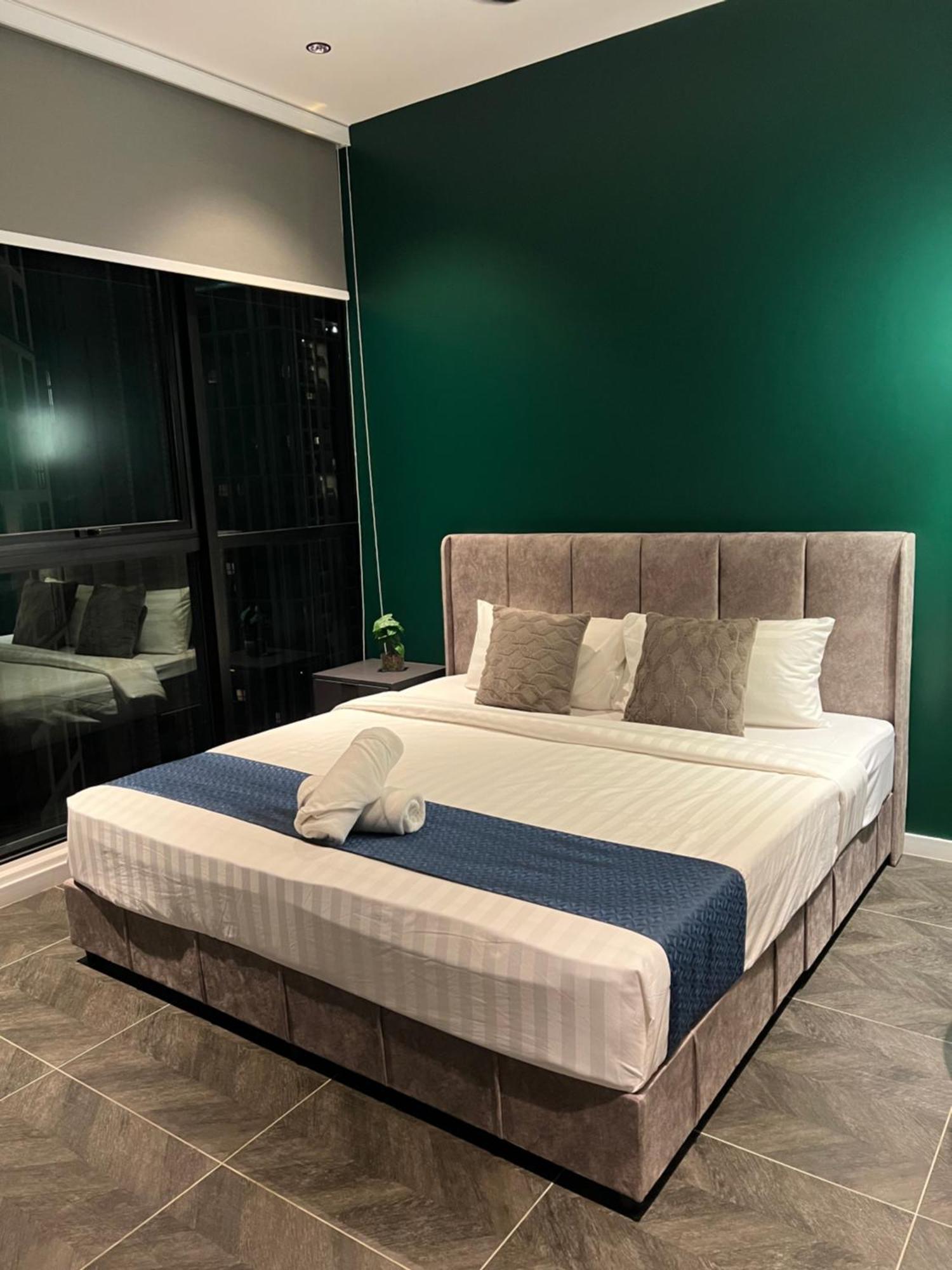Scarletz Suites Kuala Lumpur By City Center Exterior foto