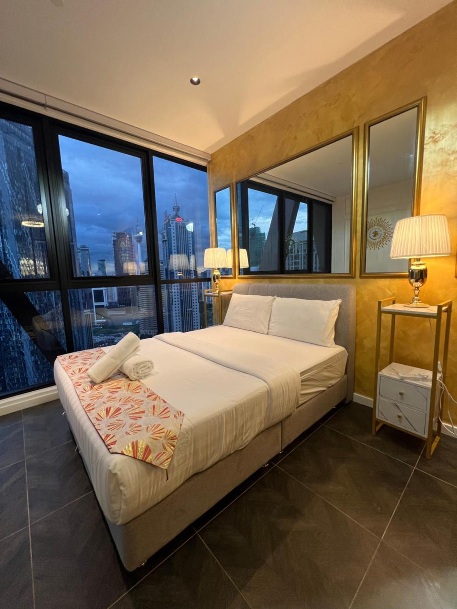 Scarletz Suites Kuala Lumpur By City Center Exterior foto
